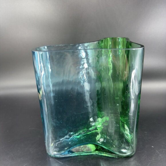 Southern Living Green Clear and Blue Art Glass Vase Abstract Shape Glass Vase - Picture 12 of 16